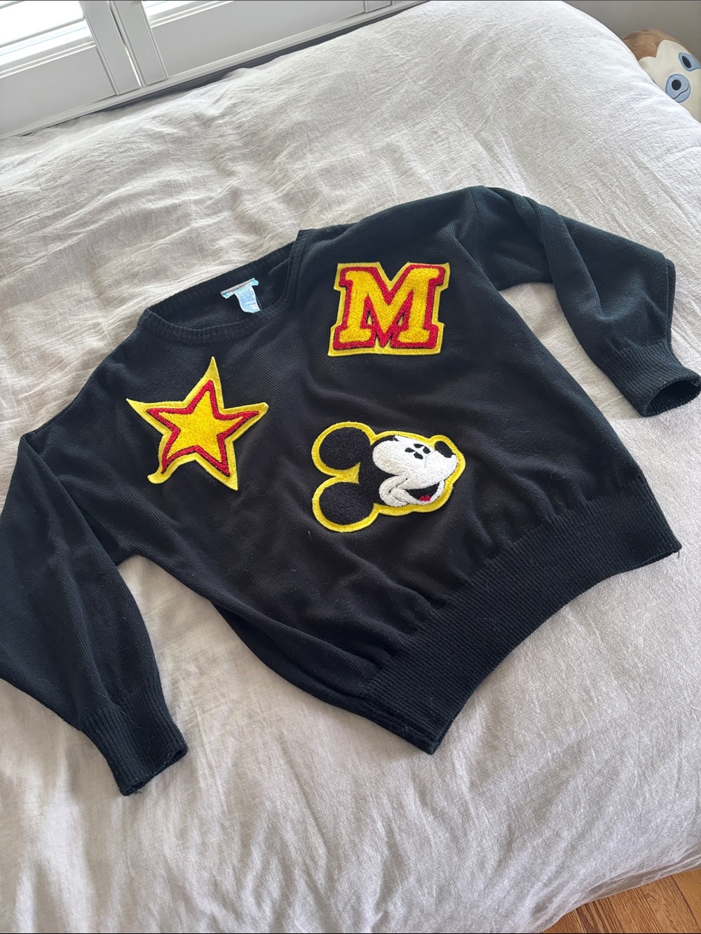 Vintage Walt Disney Mickey sweater
